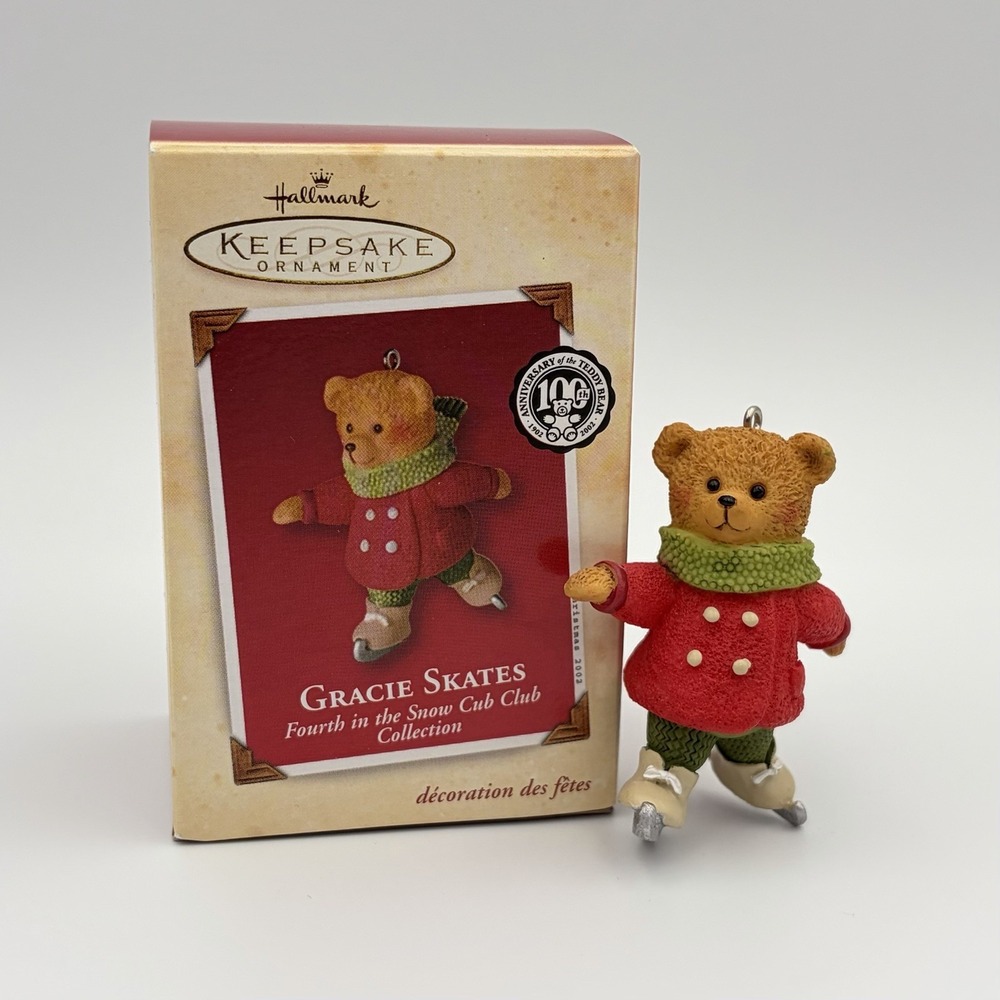Hallmark 2002 Gracie Skates Snow Cub Club Teddy Bear Christmas Ornament Vintage
